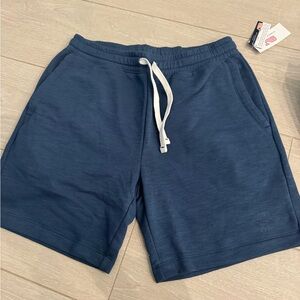 New! Vineyard Vines 7in slub knit jetty shorts